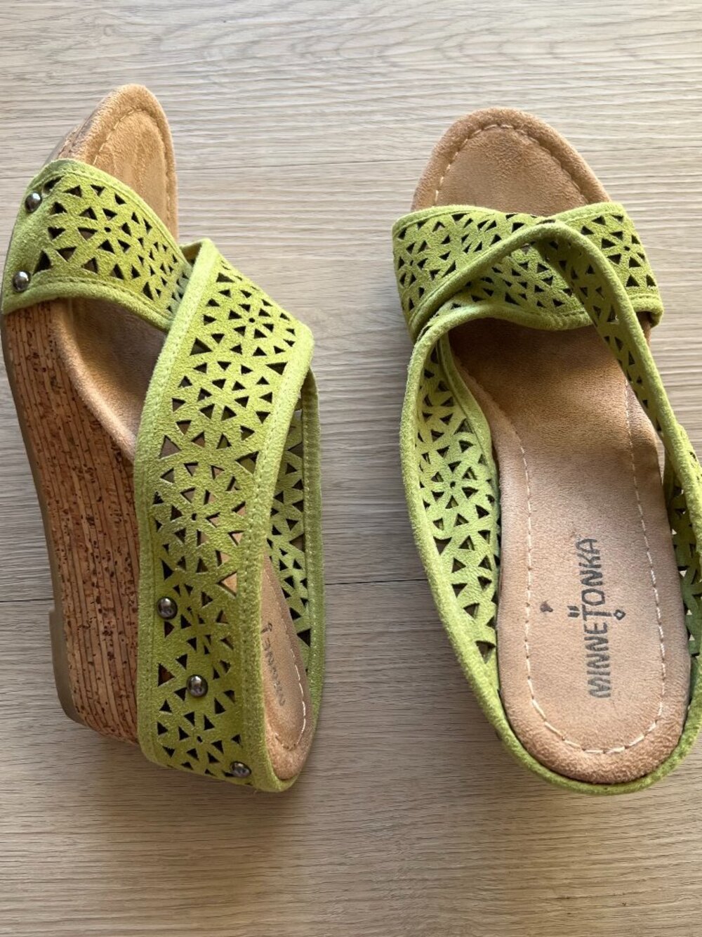 Minnetonka Lime Green Suede Wedge Sandals
